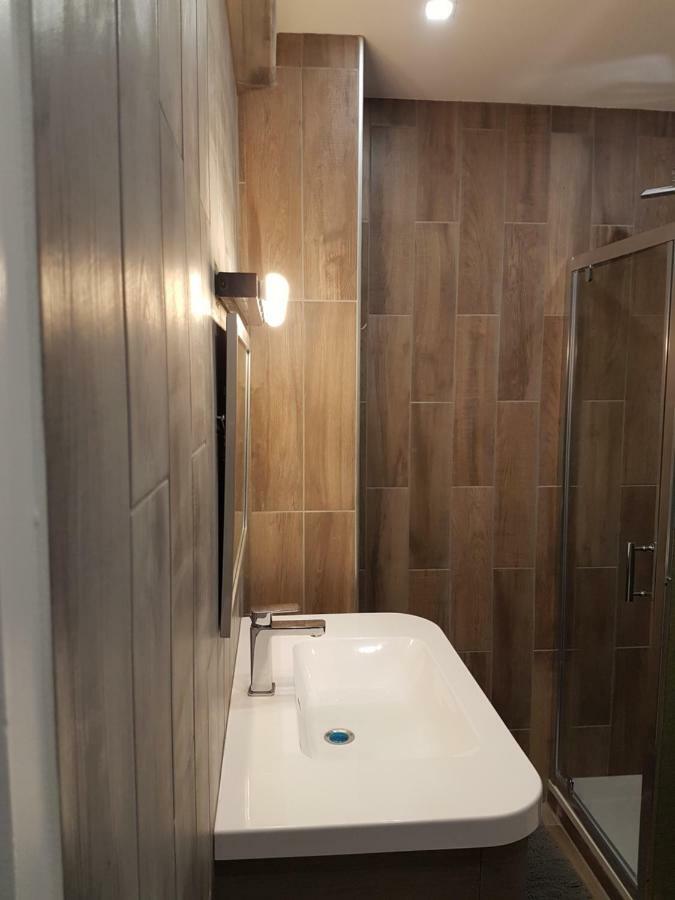 Ferienwohnung Gare Saint-Roch T1 & T2 Montpellier Exterior foto
